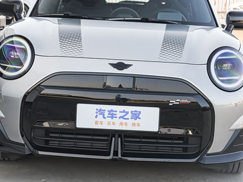 2025�� �Ŀ� JOHN COOPER WORKS