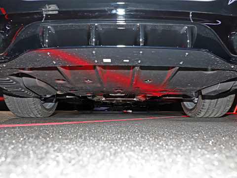 2026�� AMG C 43 4MATIC