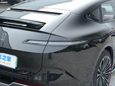 2026�� Ultra ���������