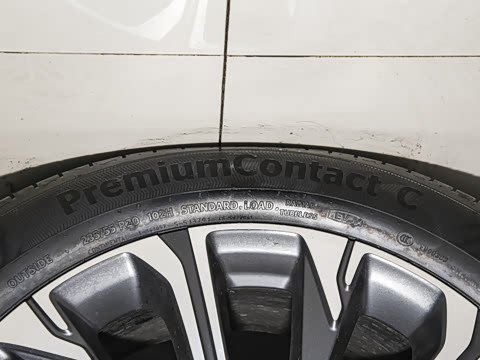 2026�� 2.0T �󶼻���