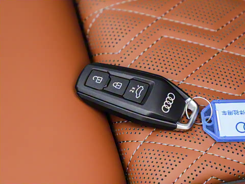 2026�� 2.0T �˶��� quattro