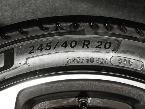 2025�� Զ����װ�޶��� 100kWh