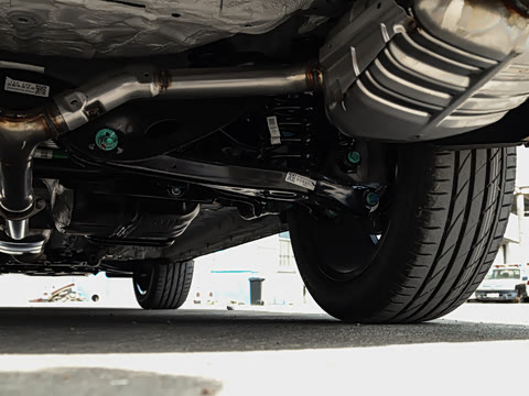 2027�� 2.0T ˫�������������