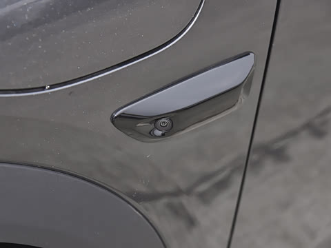 2026�� 405����Ultra