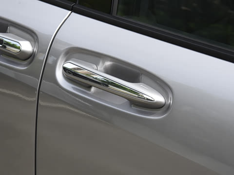 2027�� 2.5L ˫������������
