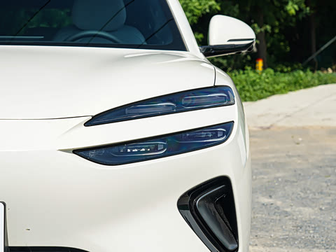 2026�� DM-i 305Զ����