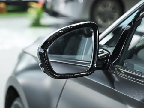 2026�� �������� 2.0L �����ʰ�