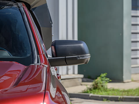 2026�� 2.3T ����SV3+�� ����