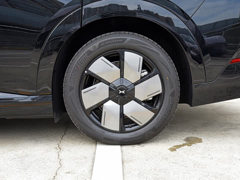 2026�� ���� 650 UltraSE