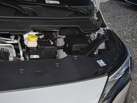 2025�� Plus 610 ������