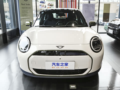 2025�� PAUL SMITH ���ʦ��