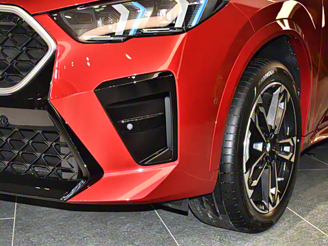 2025�� sDrive25i M�˶���װ