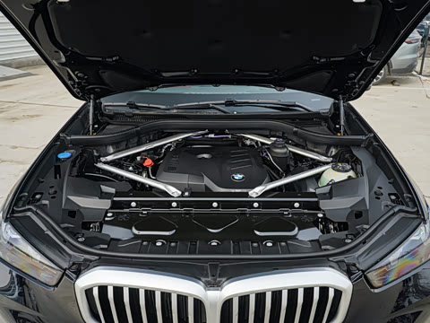 2026�� �Ŀ� xDrive 30Li ������M�˶���ҹ��װ