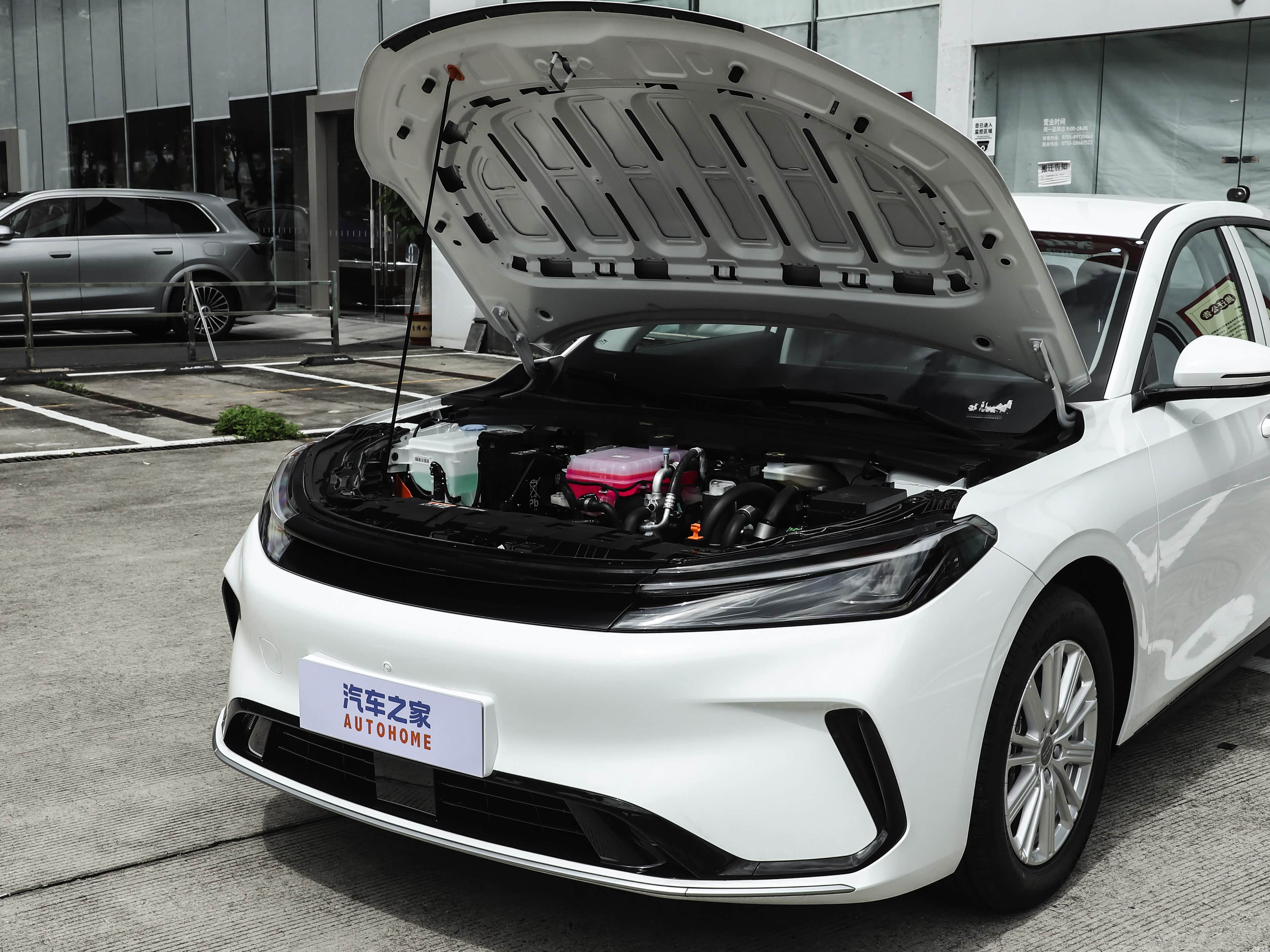 Geely A7 EV, миниатюра 29