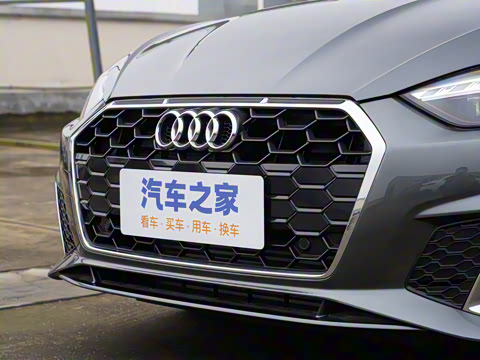 2025�� Coupe 40 TFSI ʱ�ж�����