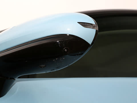 2025�� EV 701KM�����״�������