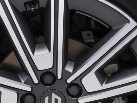 2026�� ������ 180kW