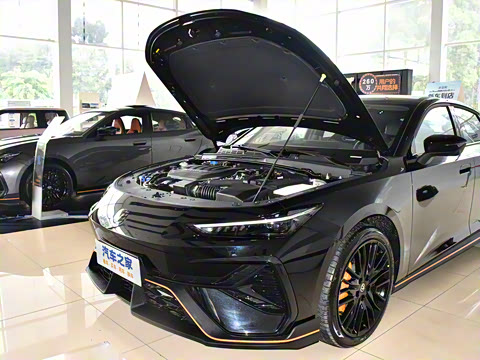 2025�� ������ 2.0T ������