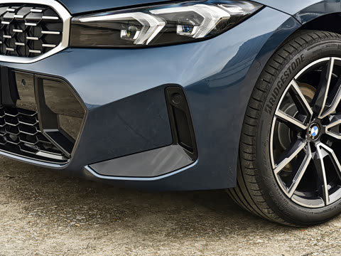 2026�� 325Li M�˶���װ