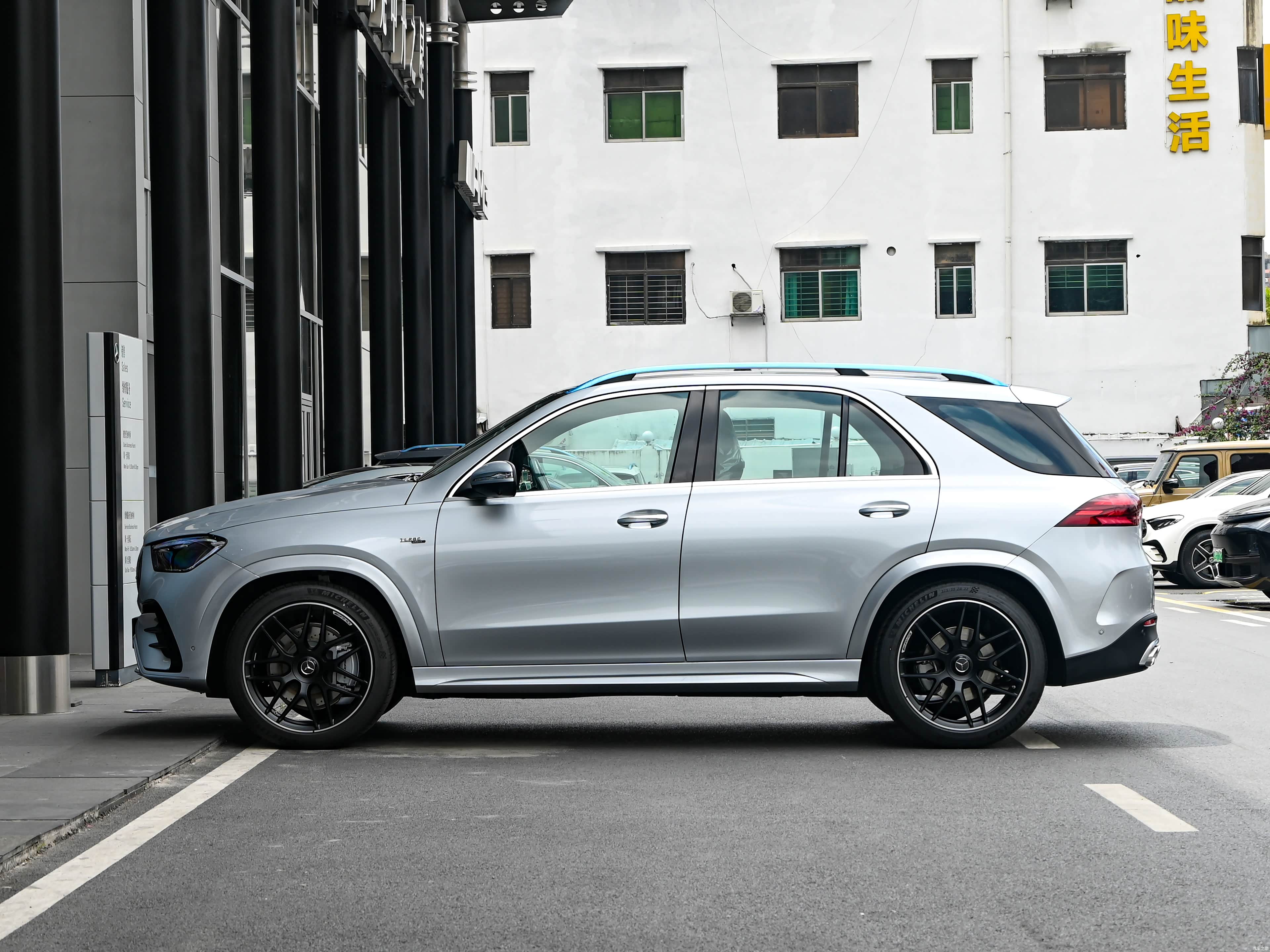 Mercedes-Benz GLE, миниатюра 4
