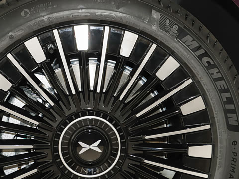 2026�� ���� 650 Ultra