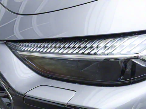 2026�� TFSI quattro 150kW �׷�������