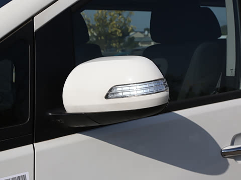 2026�� 2.0L CNG�ֶ�������