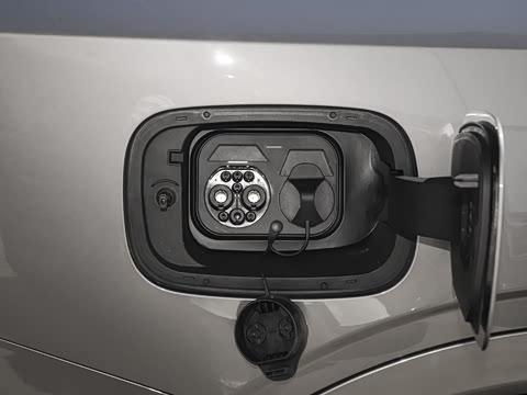 2026�� 220km �콢�� 5��