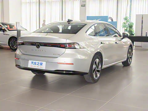 2026�� L 300TSI DSG ��Ӣ��