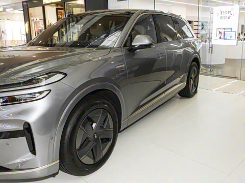 2025�� Pro ������