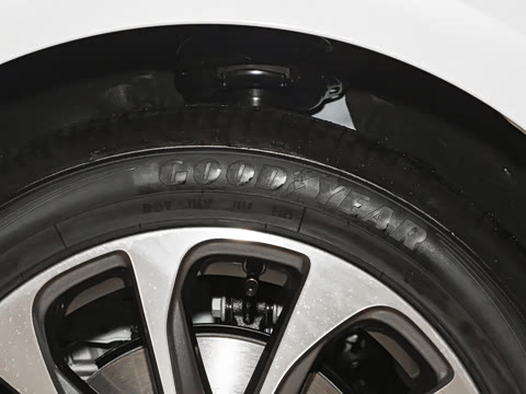 2025�� 2.0T ���ð�