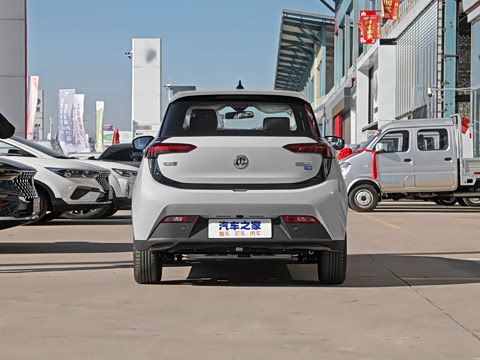 2021�� L400 4��