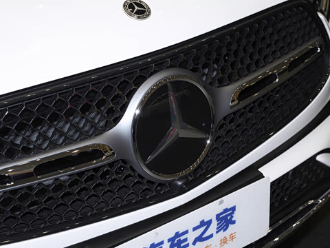 2026�� GLC 260 L 4MATIC ������