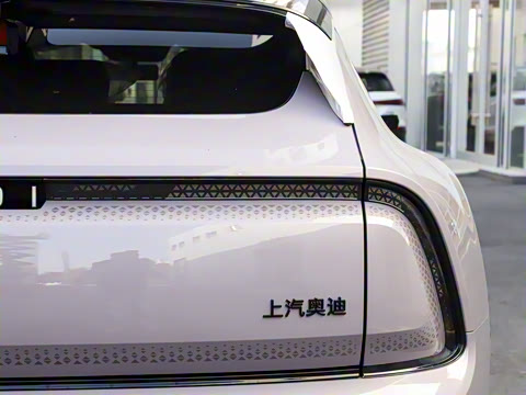 2026�� �ն�����quattro��