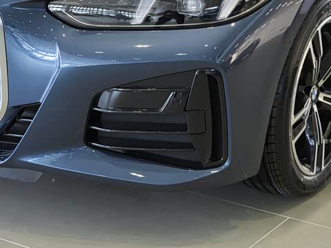 2026�� 425i M�˶���װ