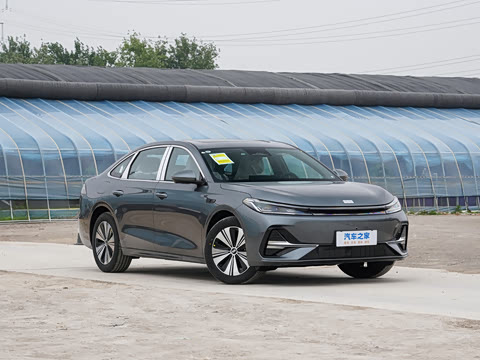 2026�� EM-i 235km ̽��+��