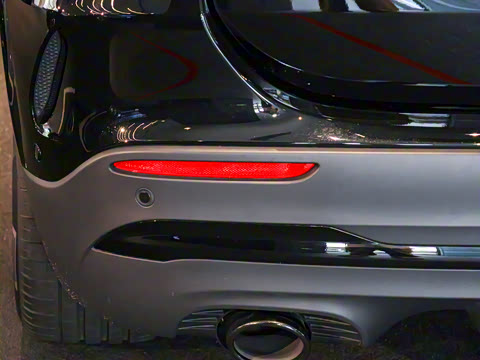 2025�� AMG GLA 35 4MATIC