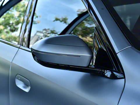 2025�� xDrive30L ������ M�˶���ҹ��װ