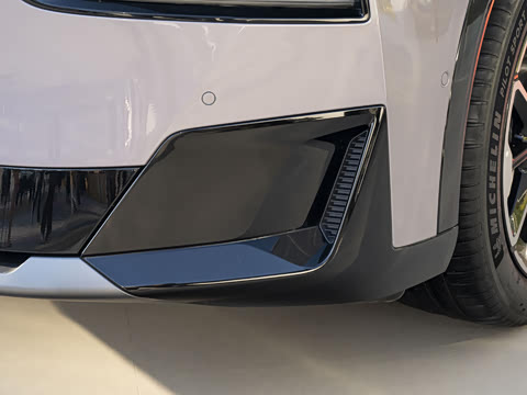 2026�� ���� 1704 Max �콢��