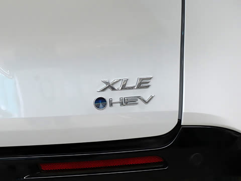 2027�� 2.5L ˫������������