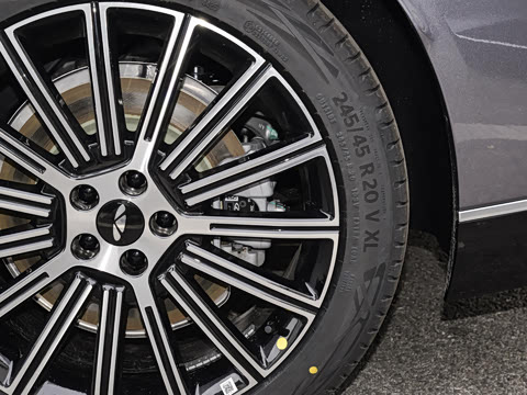 2025�� 260���������