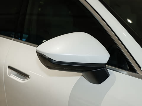 2026�� 2.0T �߹���