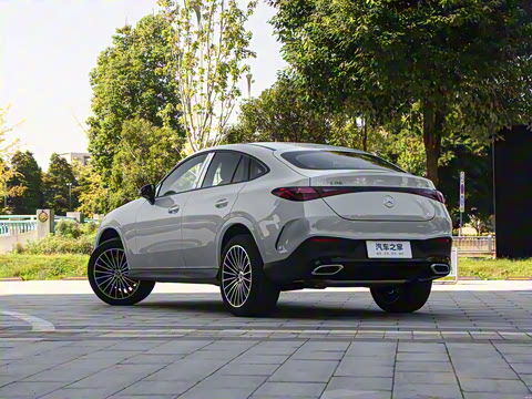 2026�� GLC 300 4MATIC ����SUV