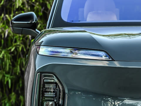 2026�� 102kWh �����е�ǩ����