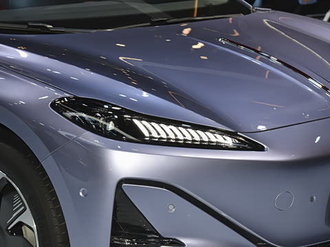 2026�� 750  ��������