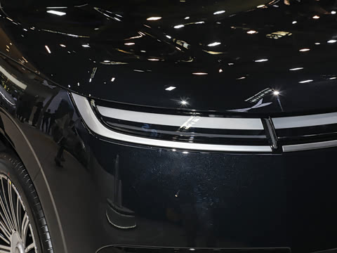 2026�� ���� 750 �����콢��