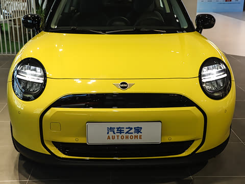 2026�� 466km COOPER E ������