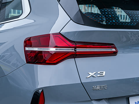 2026�� xDrive25L M�˶���ҹ��װ