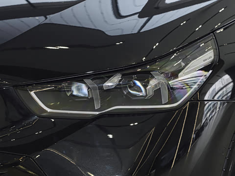 2026�� �Ŀ� eDrive 35L M�˶���װ