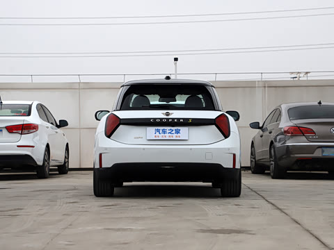 2026�� 463km COOPER SE ������